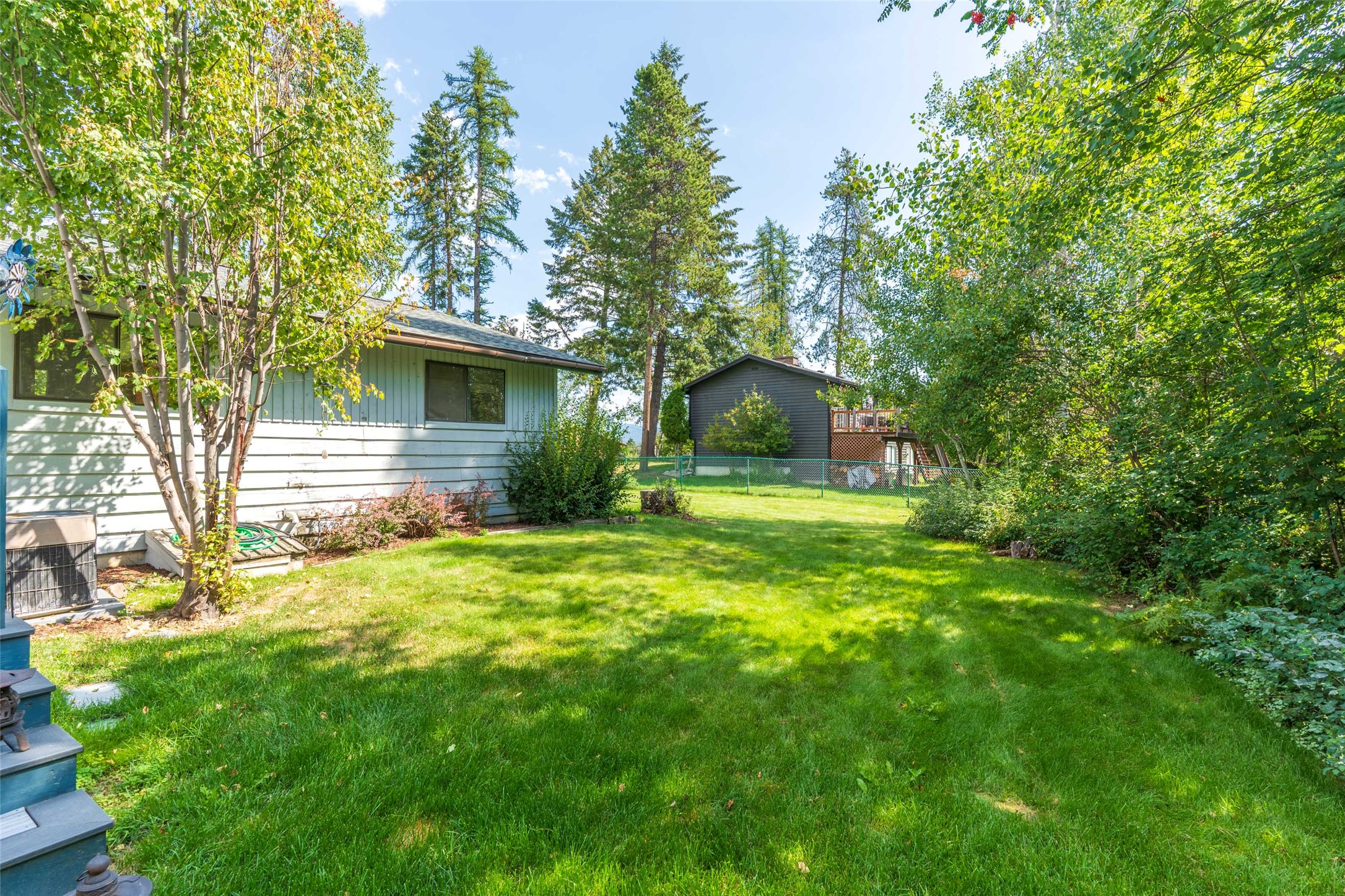 1037 7th Street W