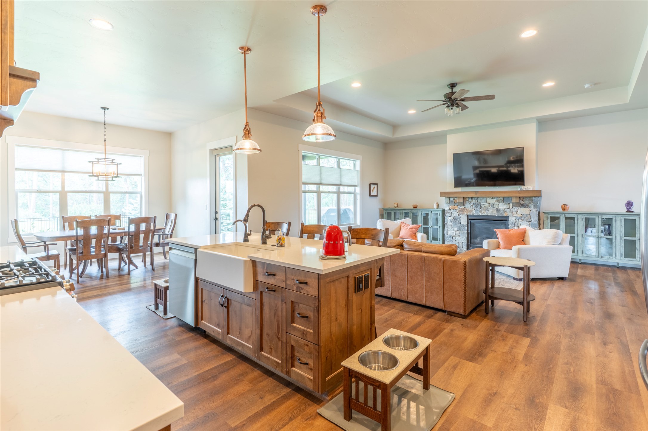 171 W Swift Creek Way