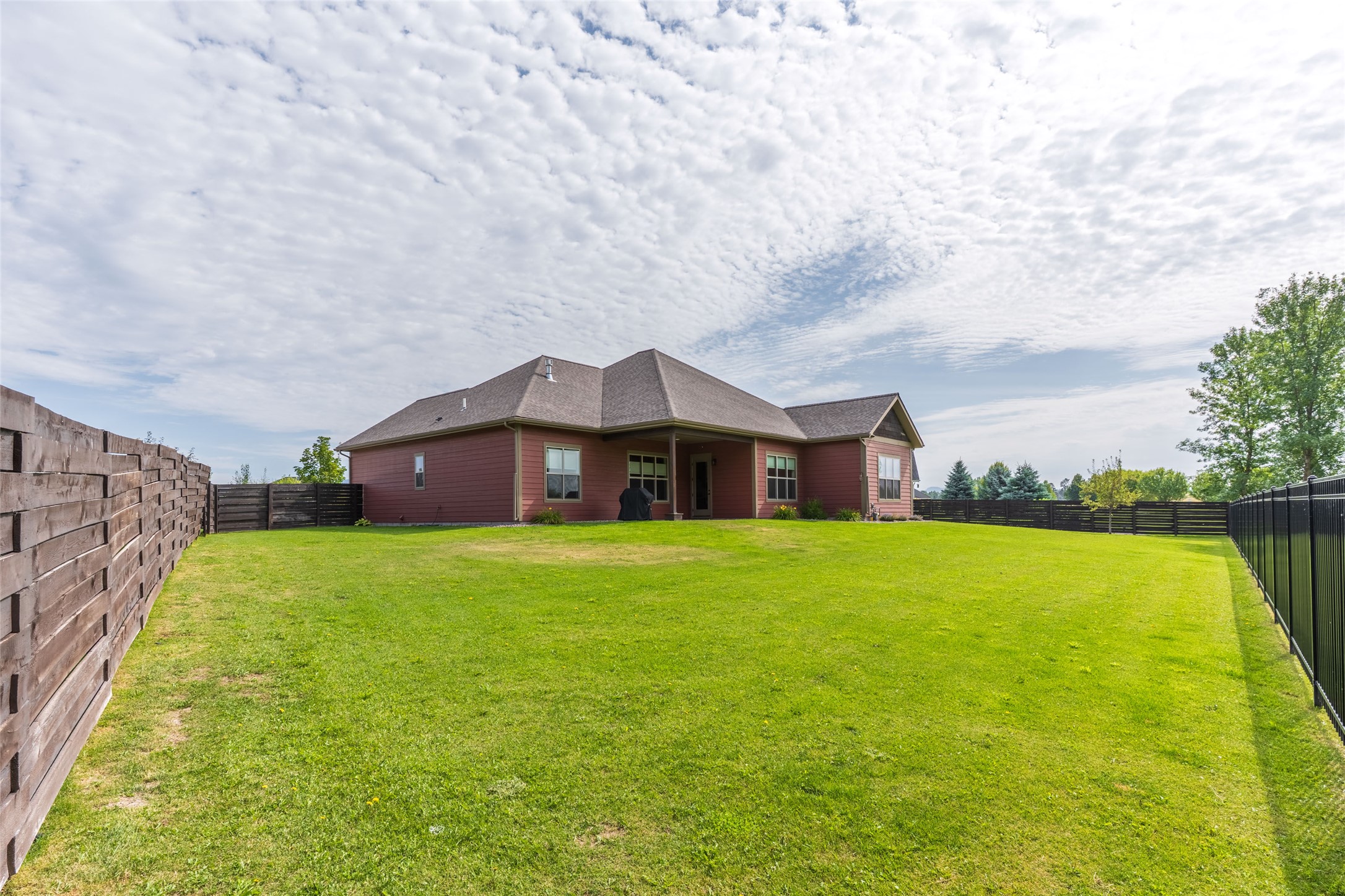 171 W Swift Creek Way