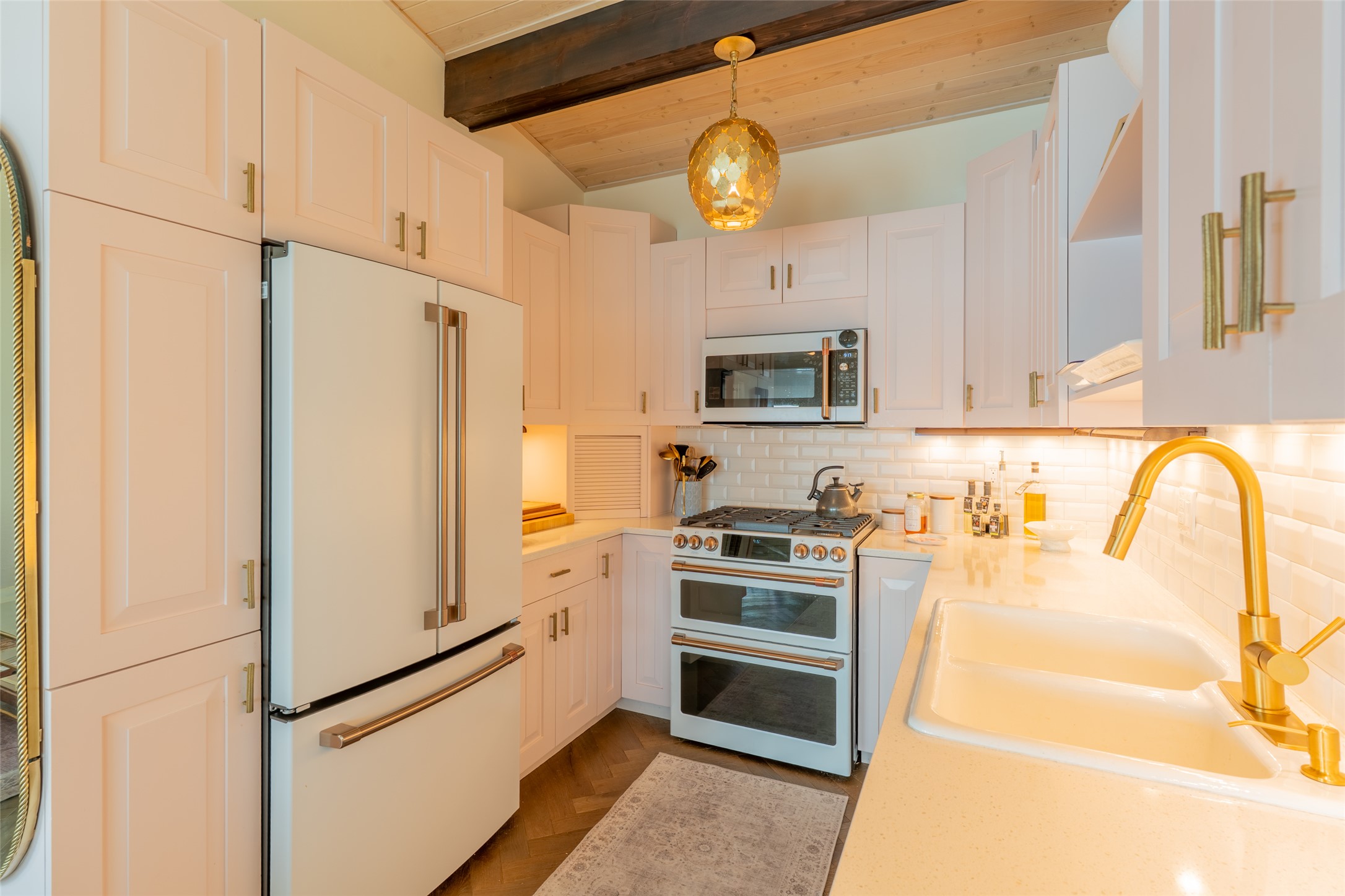 1130 Birch Point Drive B