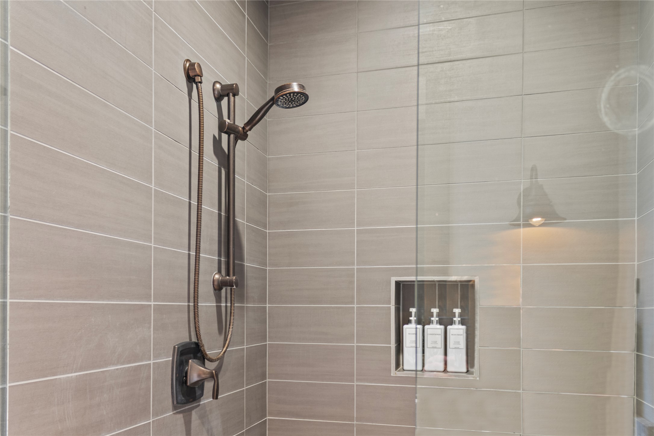 938 Yoeman Hall Road