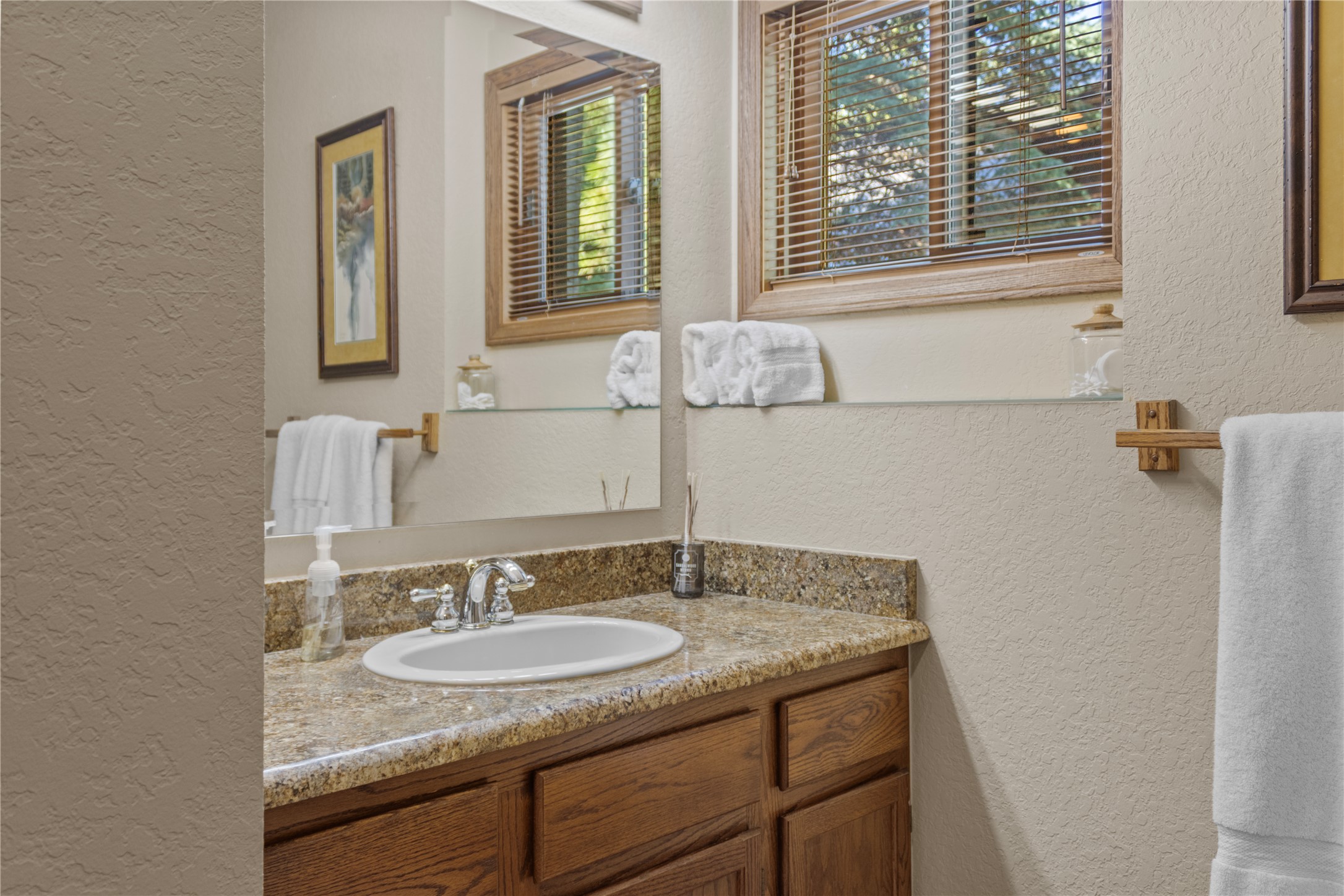 938 Yoeman Hall Road