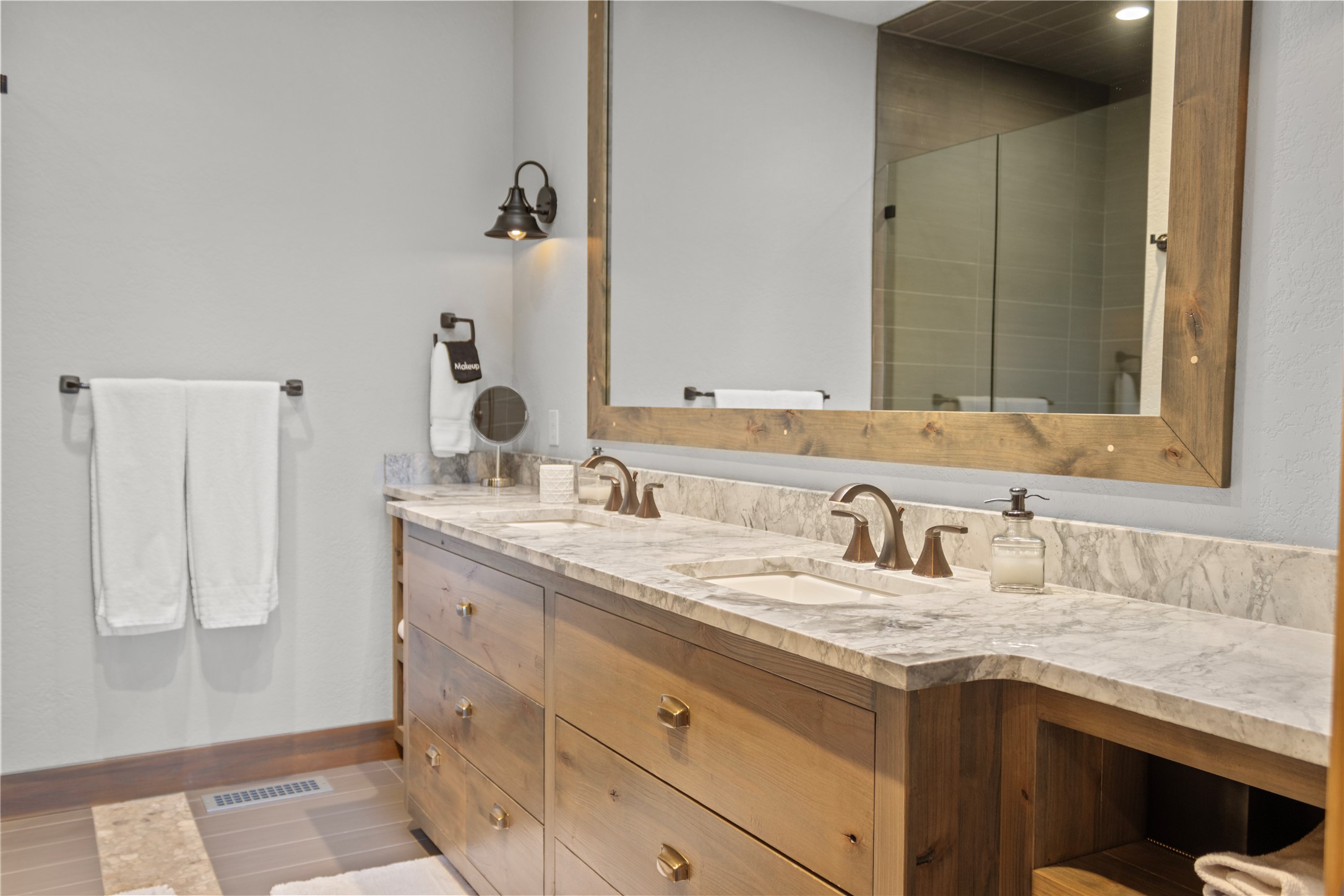 938 Yoeman Hall Road