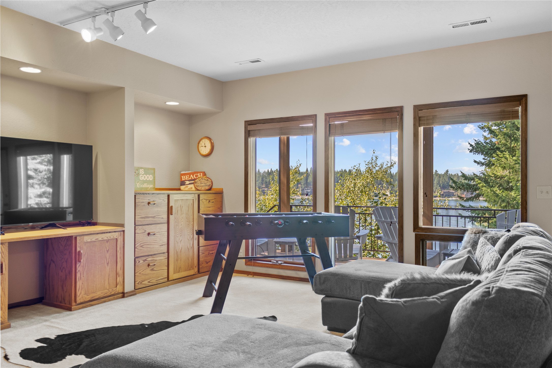 938 Yoeman Hall Road