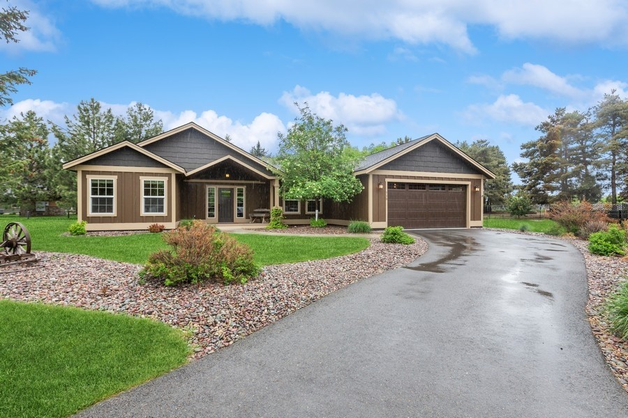 715 Doug Fir Circle