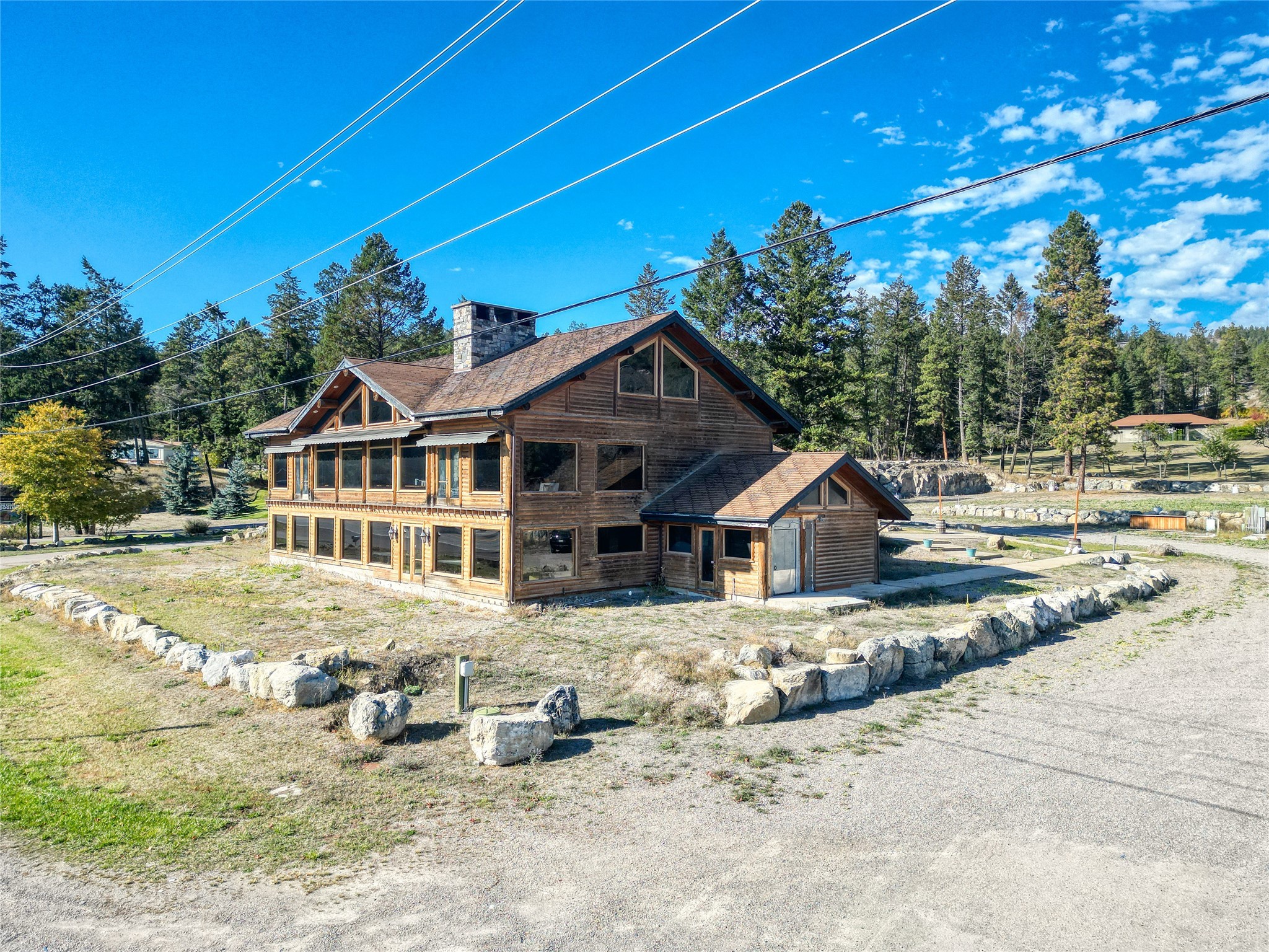 5463 Us Highway 93 S