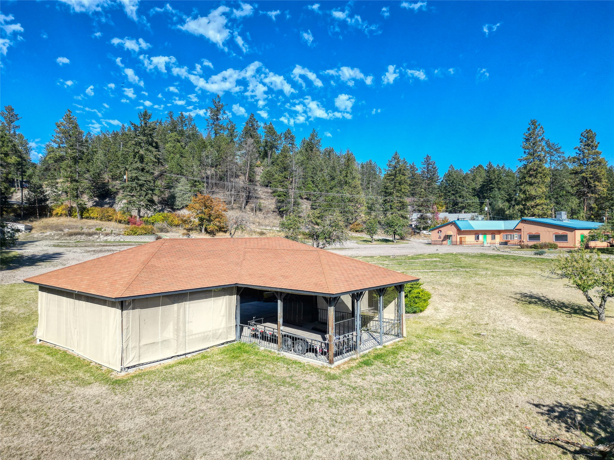 5463 Us Highway 93 S