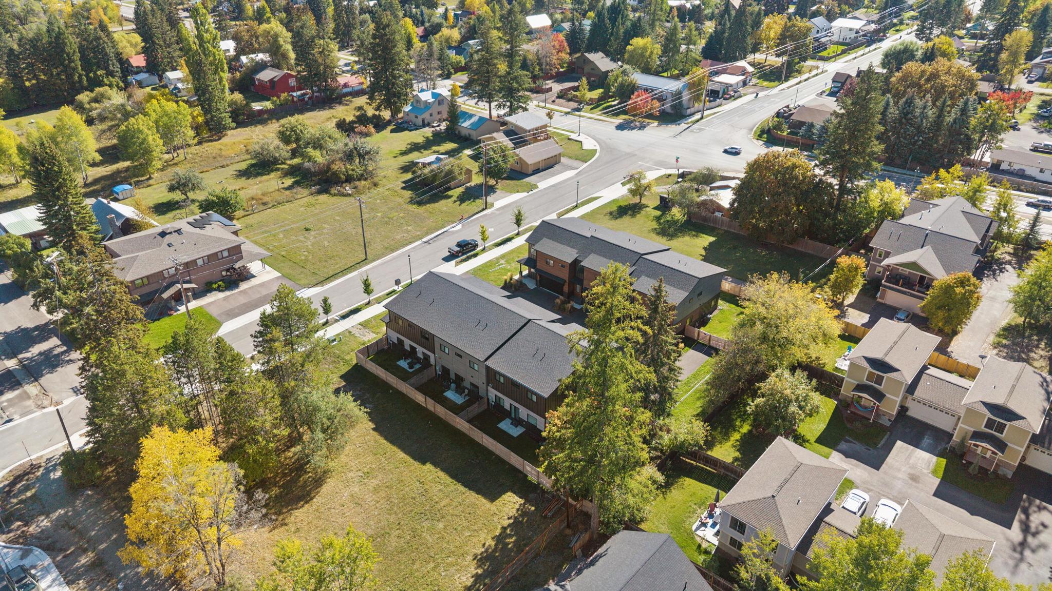 122 Karrow Avenue A