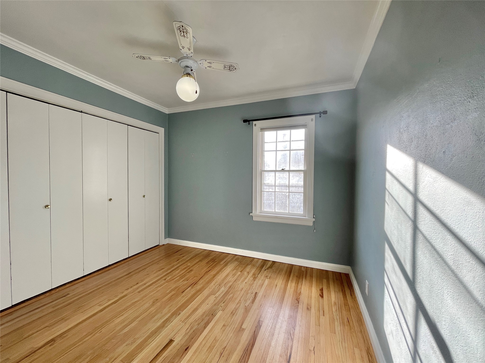 661 1st Avenue East N