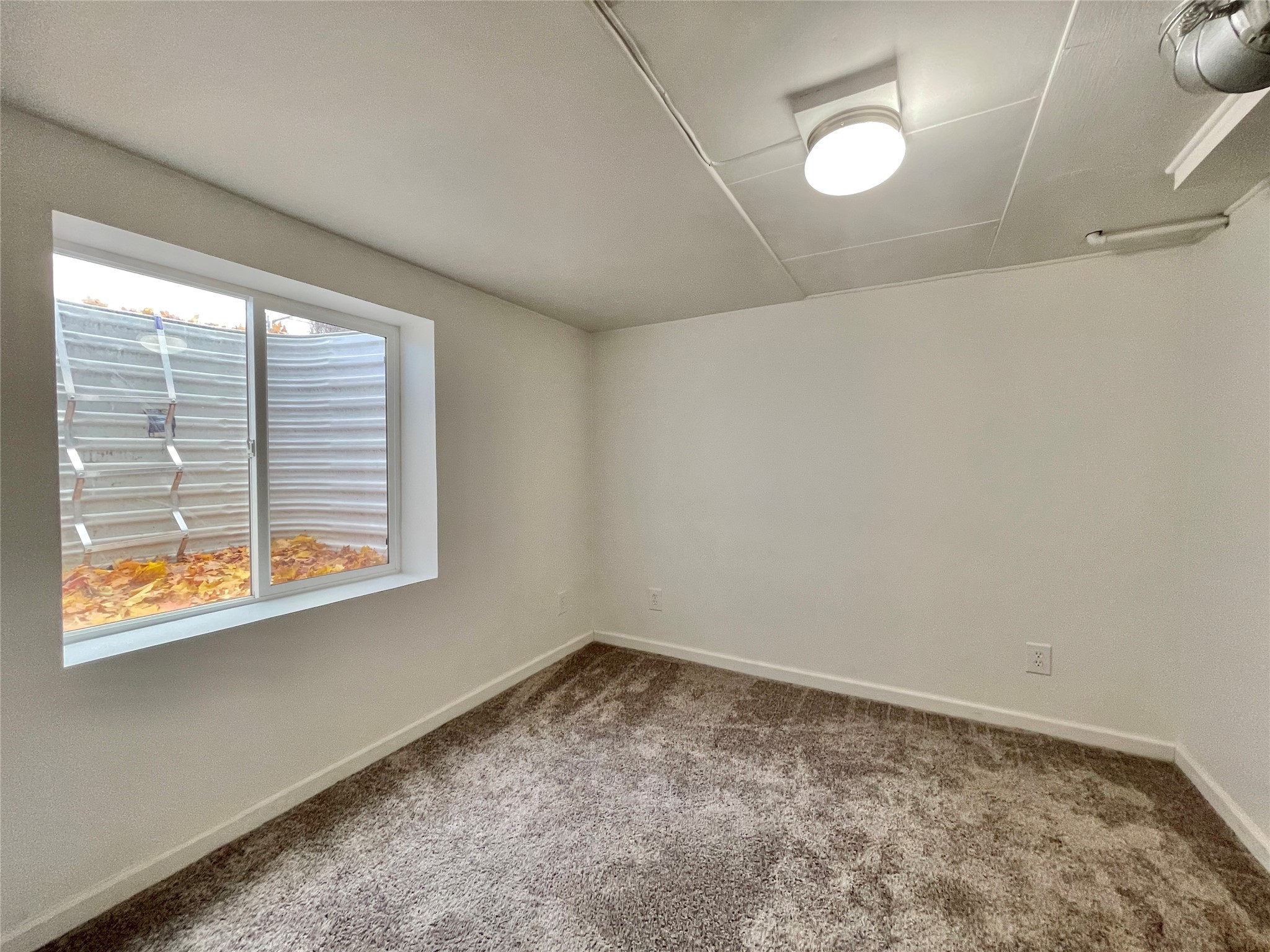 661 1st Avenue East N