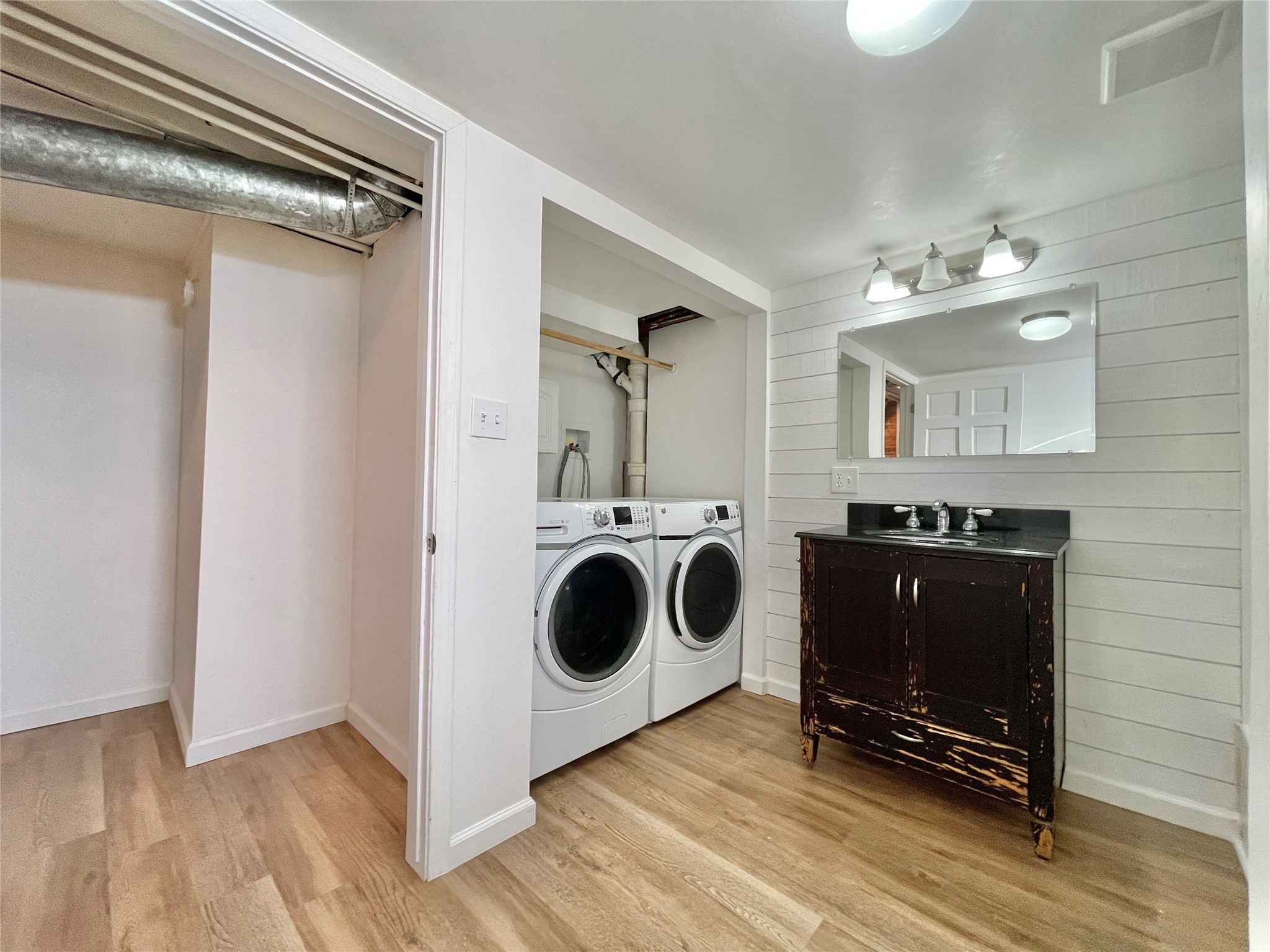 661 1st Avenue East N