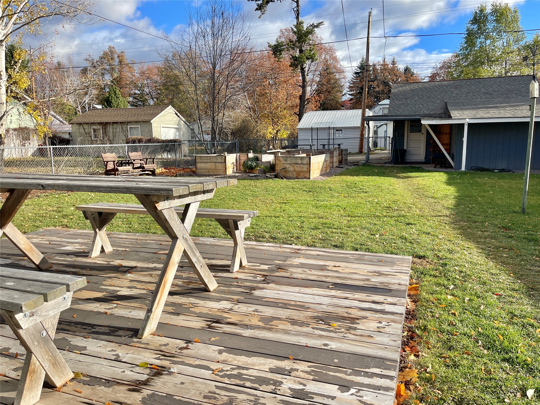 661 1st Avenue East N