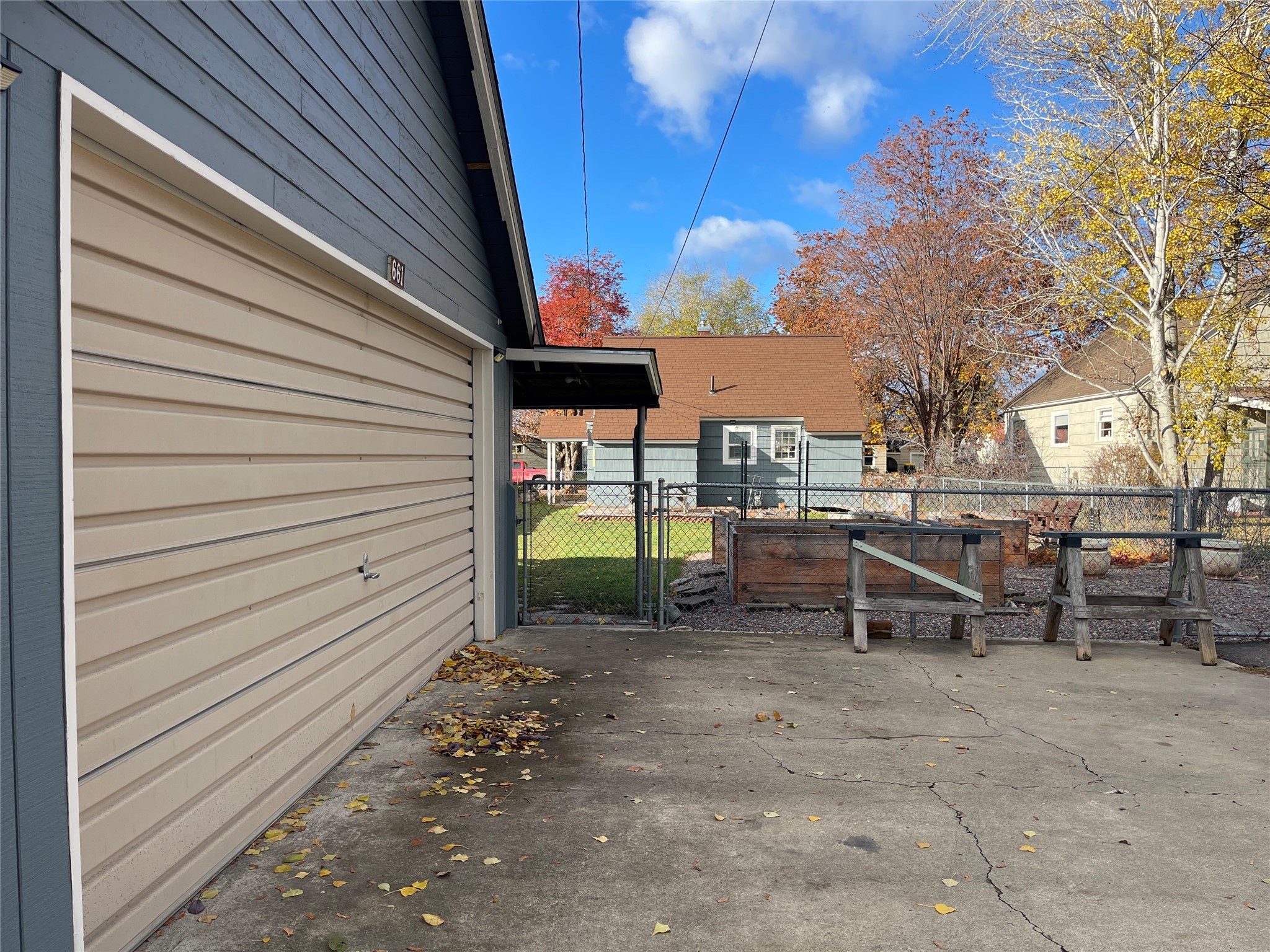 661 1st Avenue East N