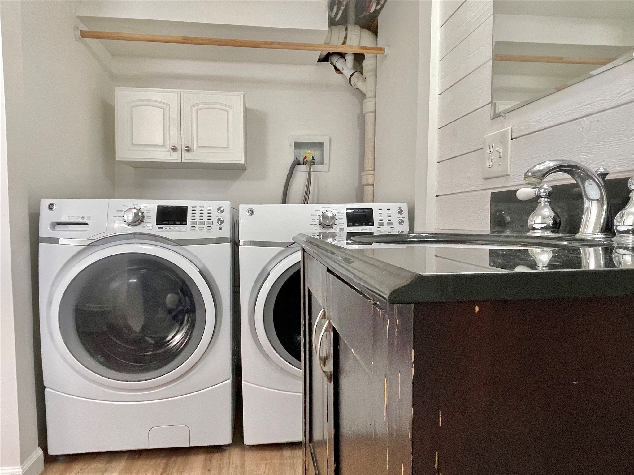 661 1st Avenue East N