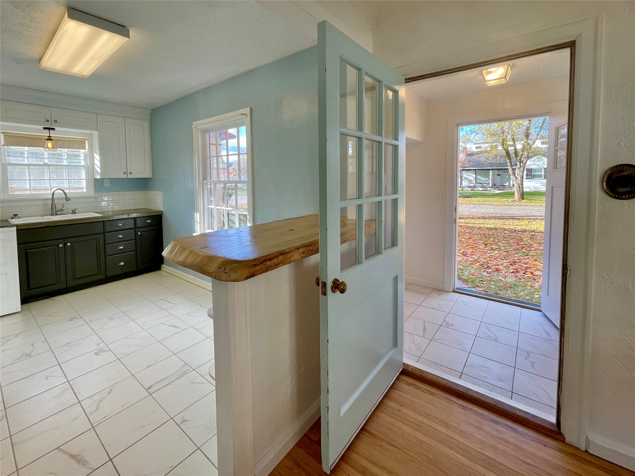 661 1st Avenue East N