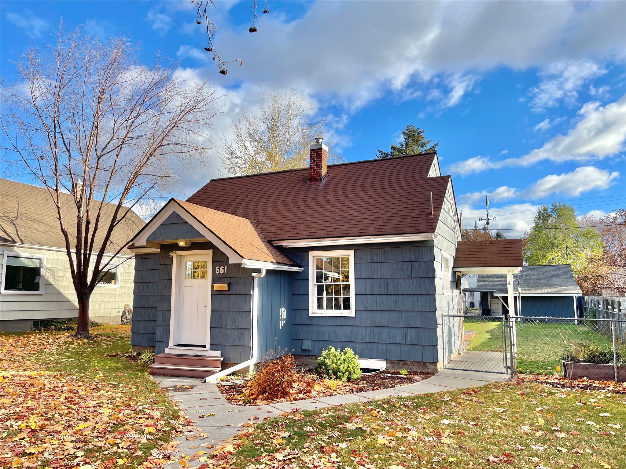 661 1st Avenue East N