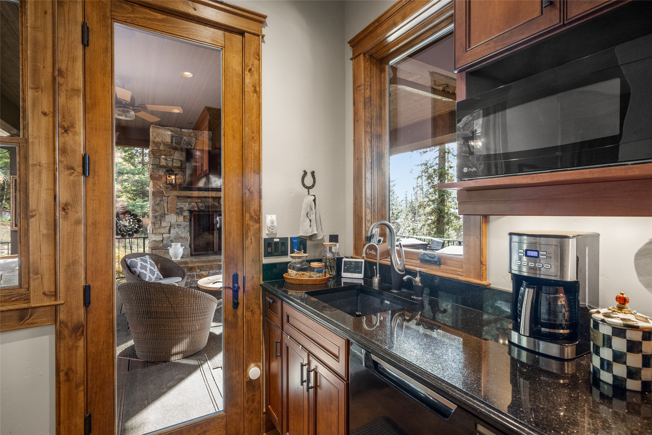 120 Huckleberry Lane