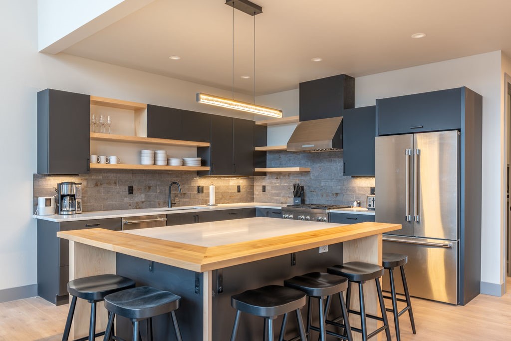 968 Colorado Avenue B