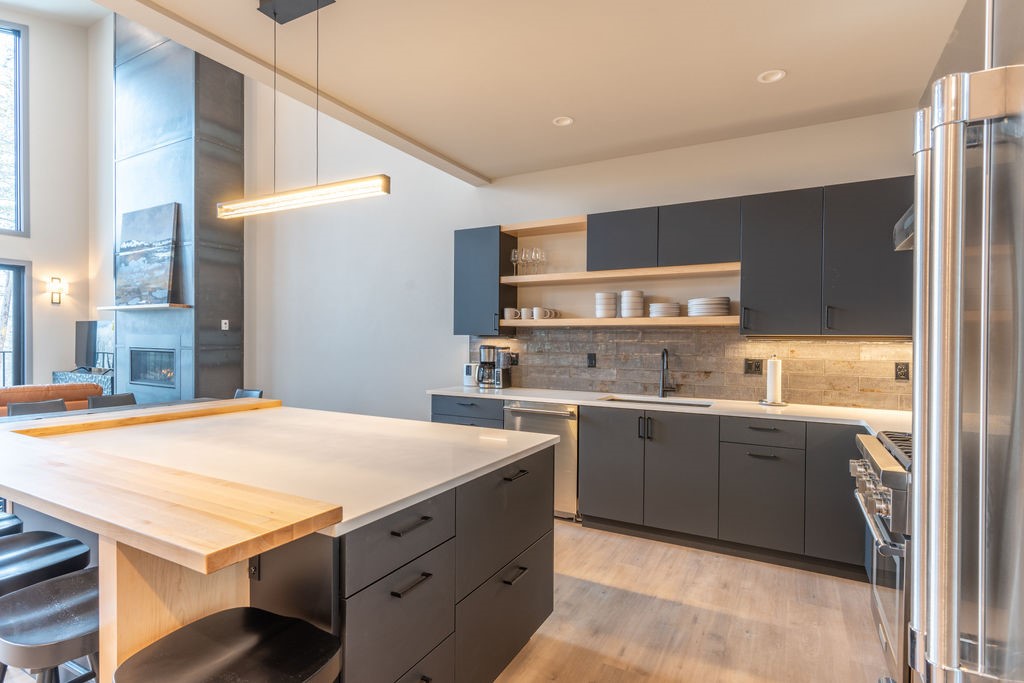 968 Colorado Avenue B