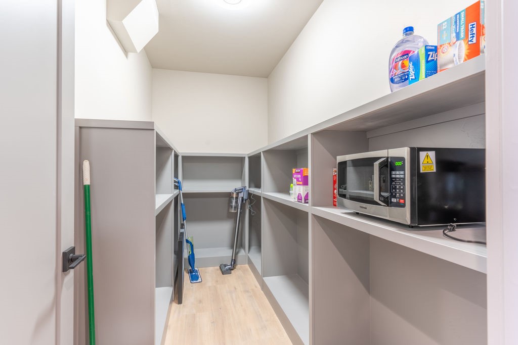 968 Colorado Avenue B