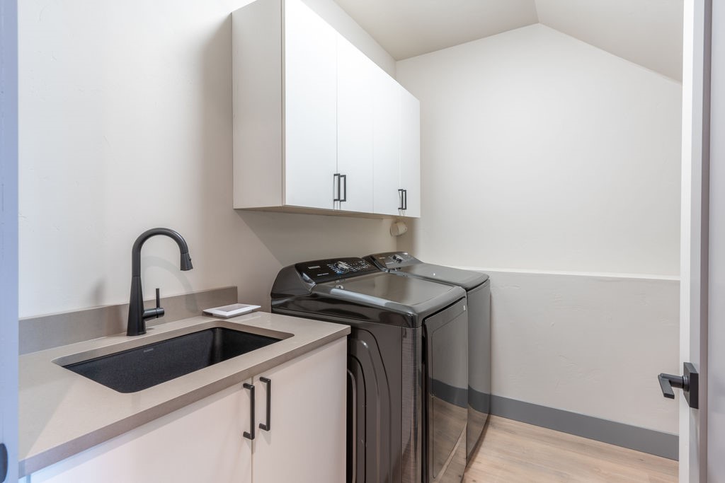 968 Colorado Avenue B