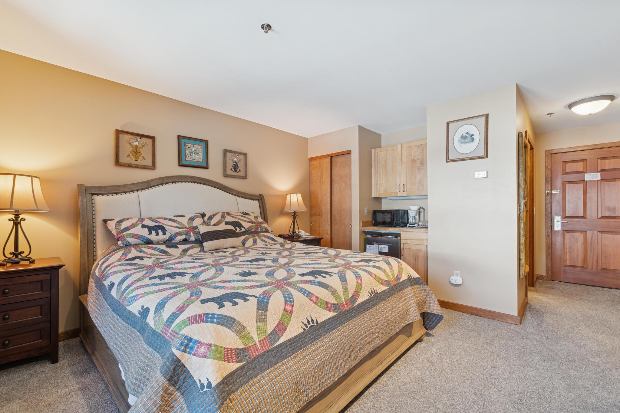 3889 Big Mountain Road 302