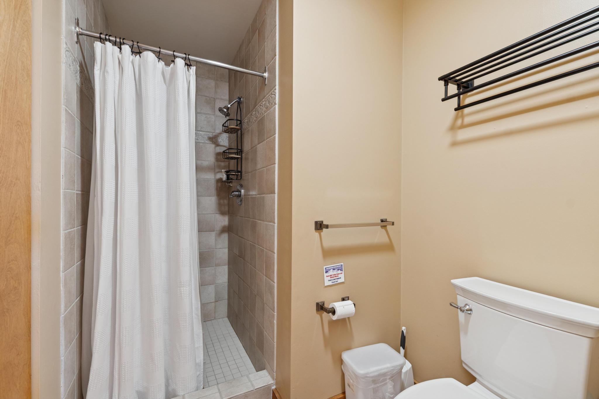 3889 Big Mountain Road 302