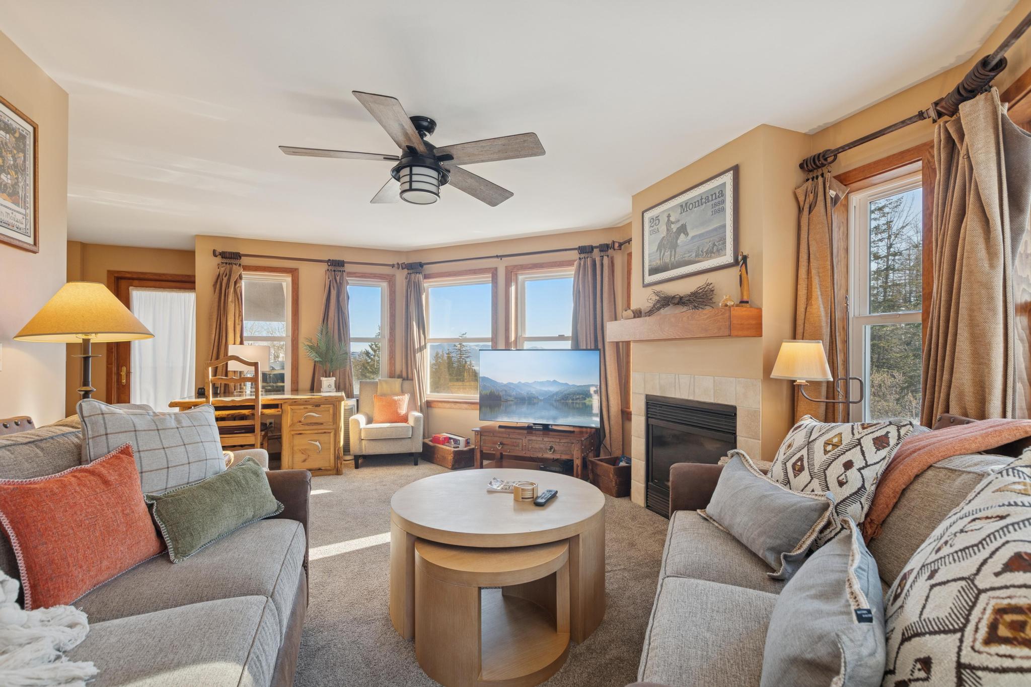 3889 Big Mountain Road 302