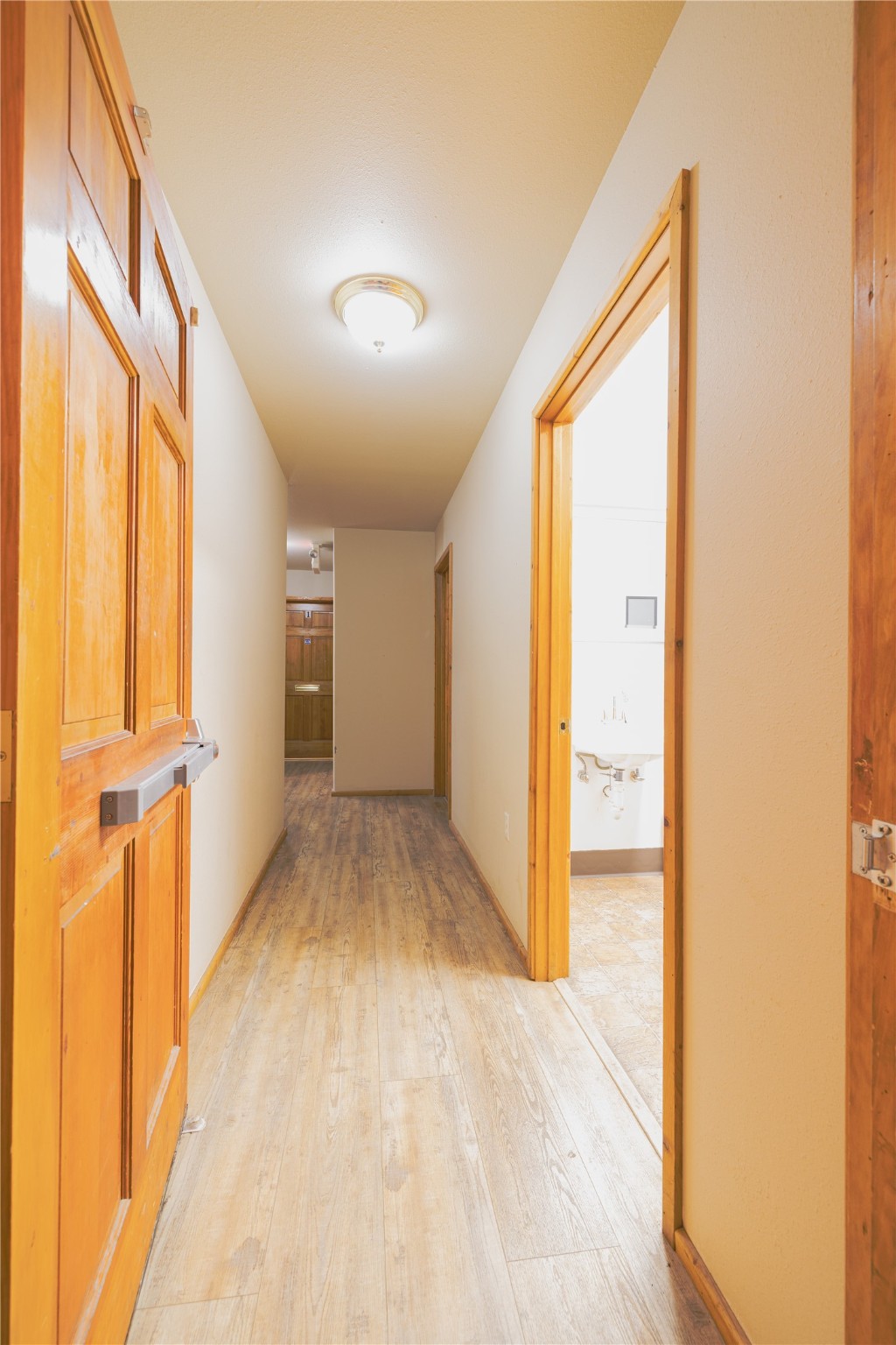 602 Dewey Avenue N 2 & 3