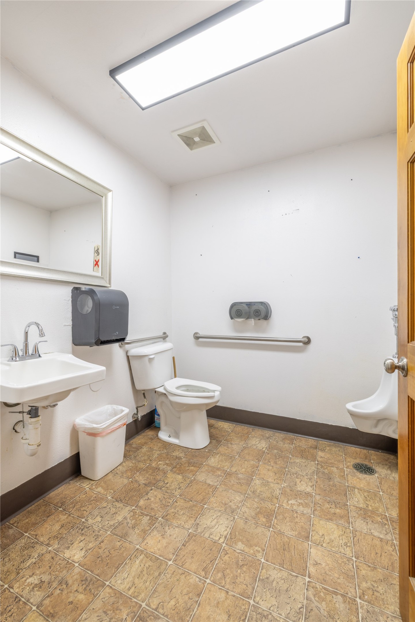 602 Dewey Avenue N 2 & 3