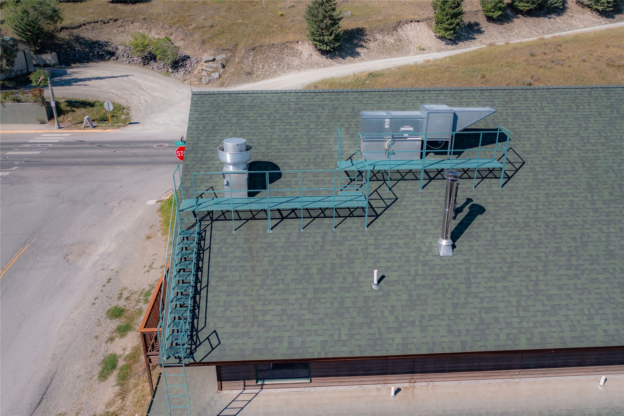 602 Dewey Avenue N 2 & 3