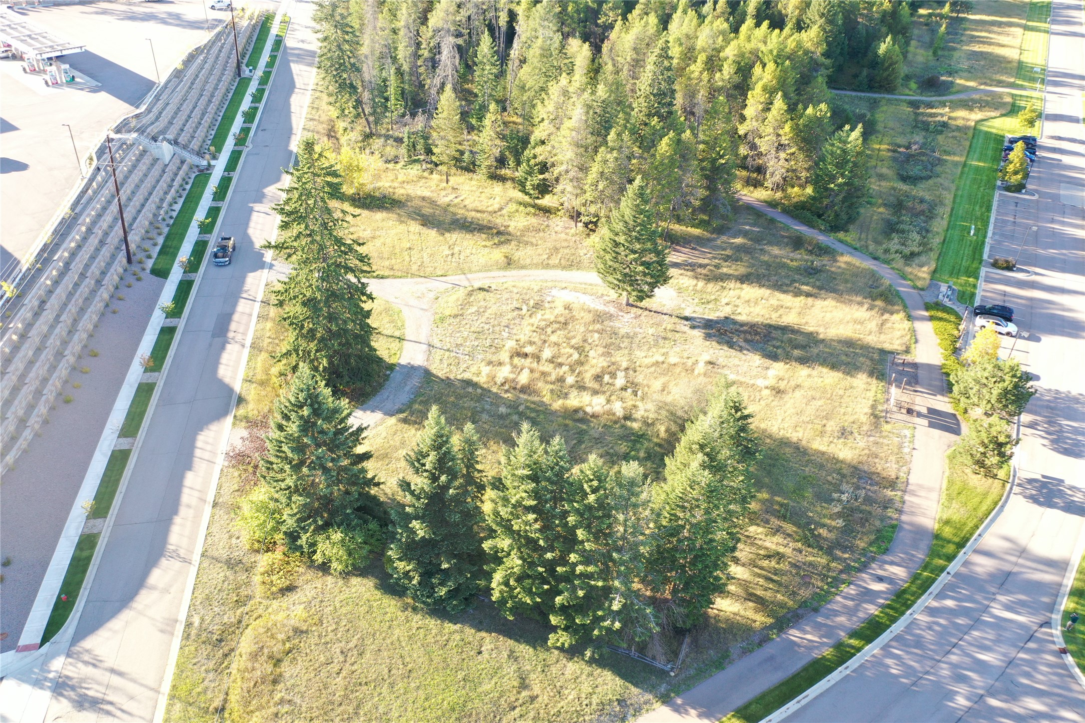 6111 HWY 93 S