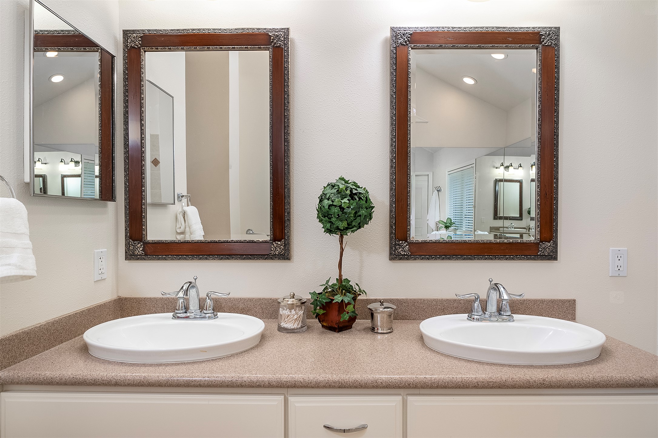 135 Little Mountain Road