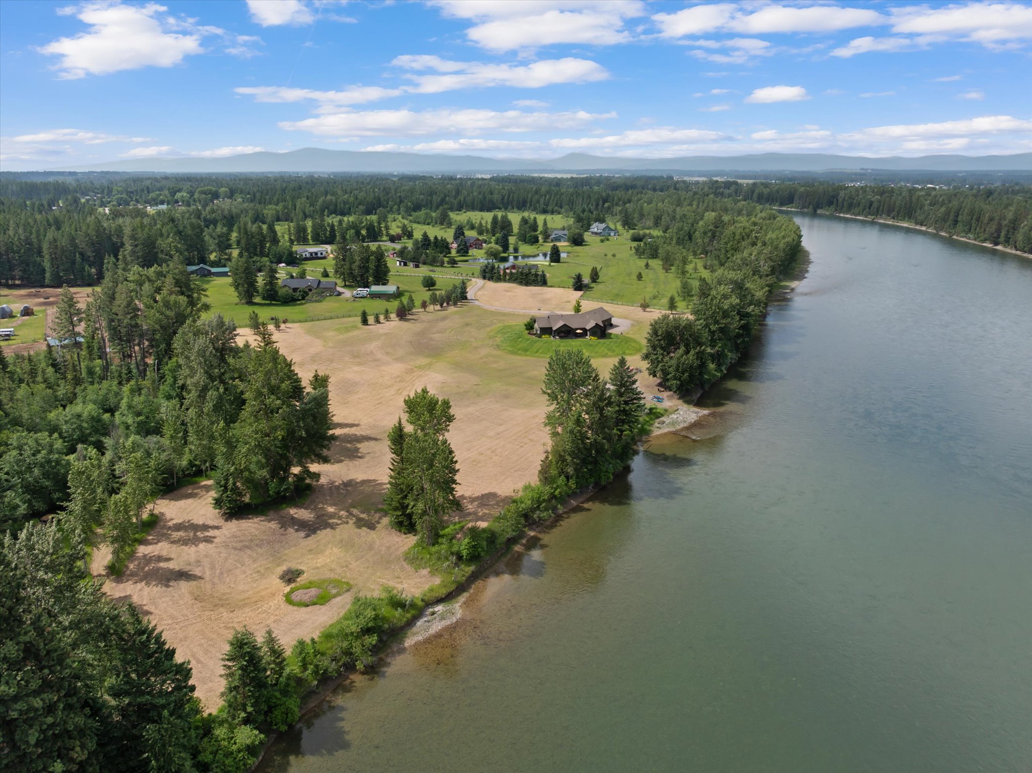 1398 Waters Edge Way