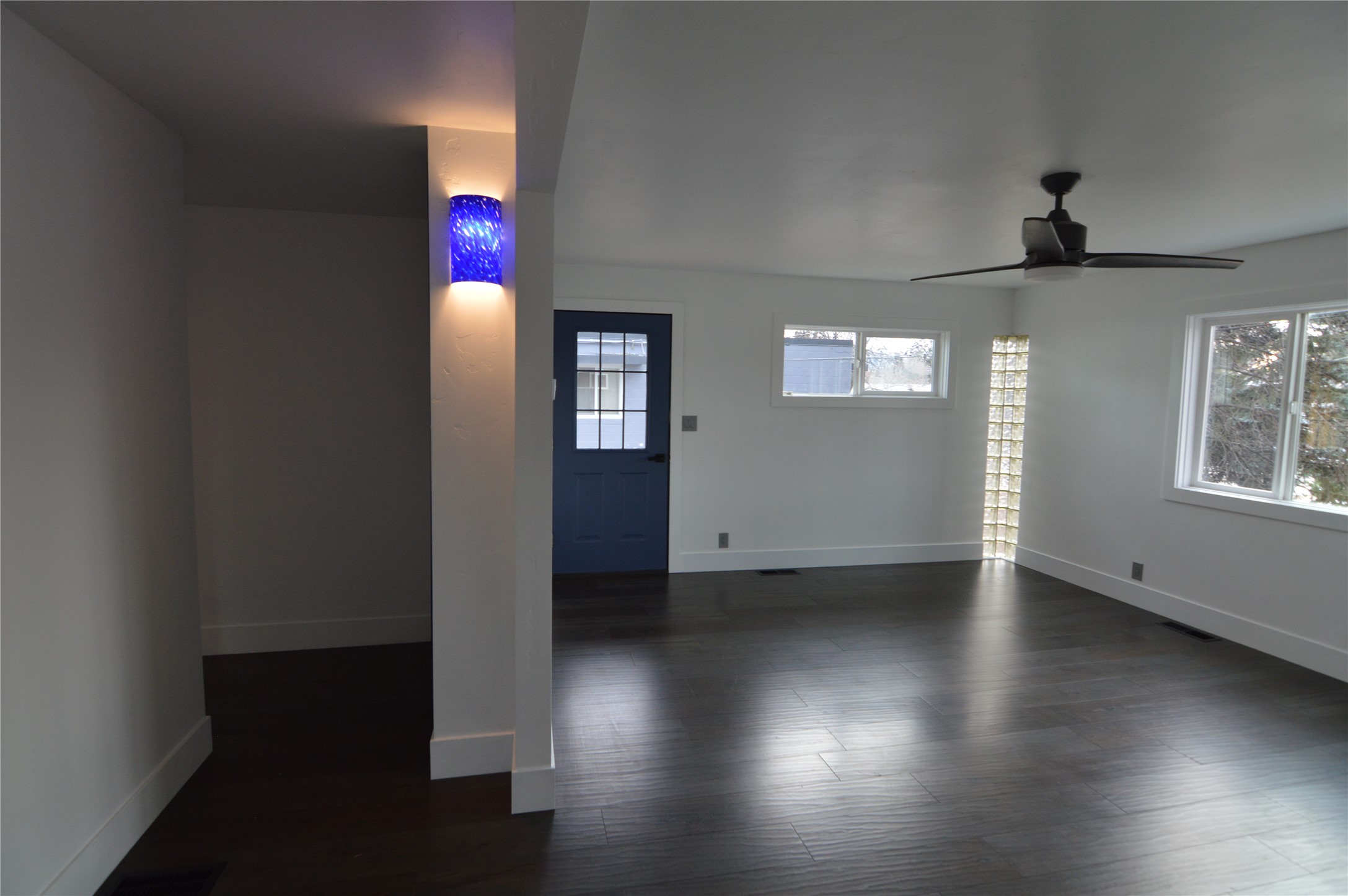 620 E 6th Street