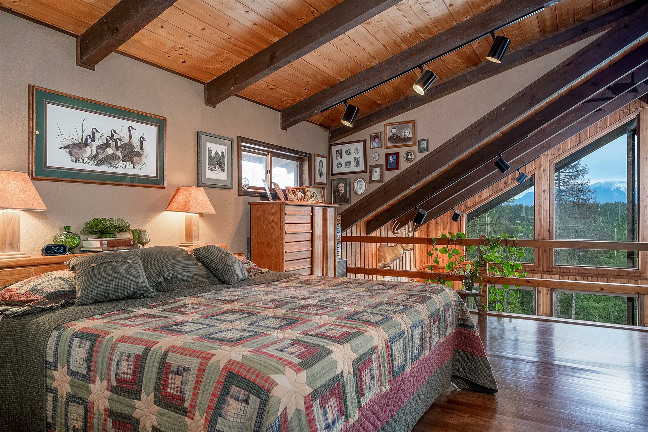 130 Wagon Wheel Road