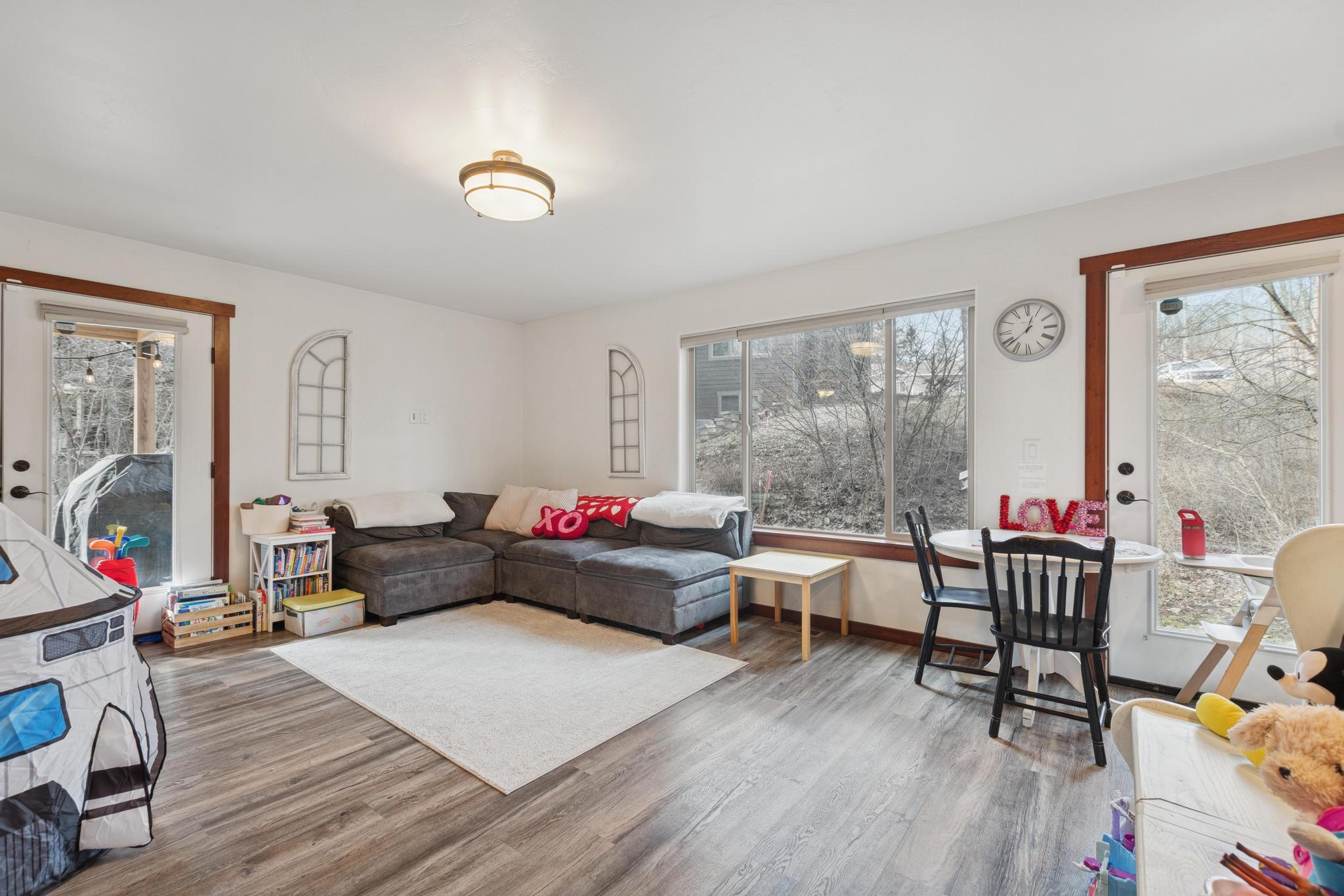 23 Cedar Pointe Loop A and B