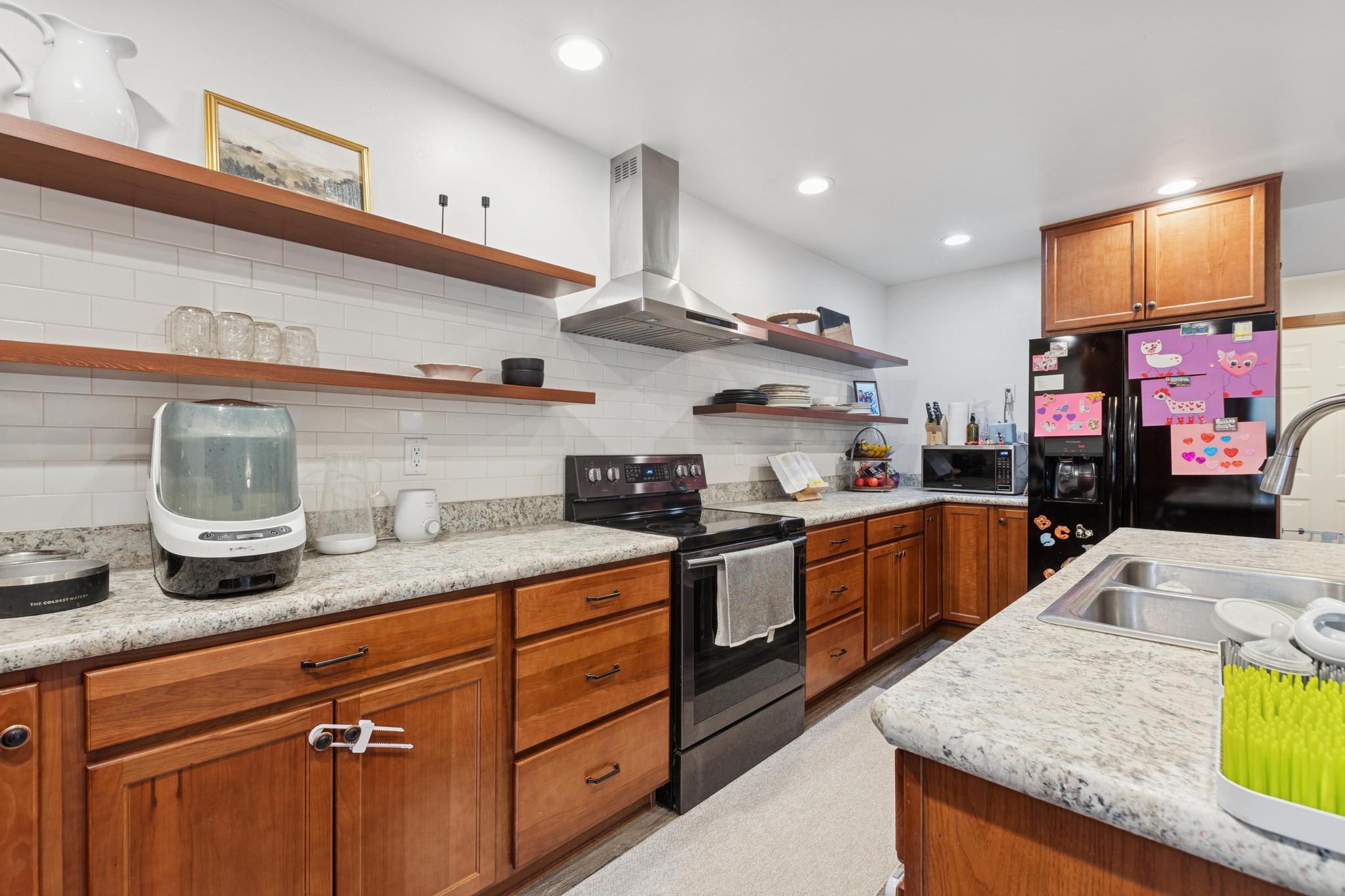 23 Cedar Pointe Loop A and B