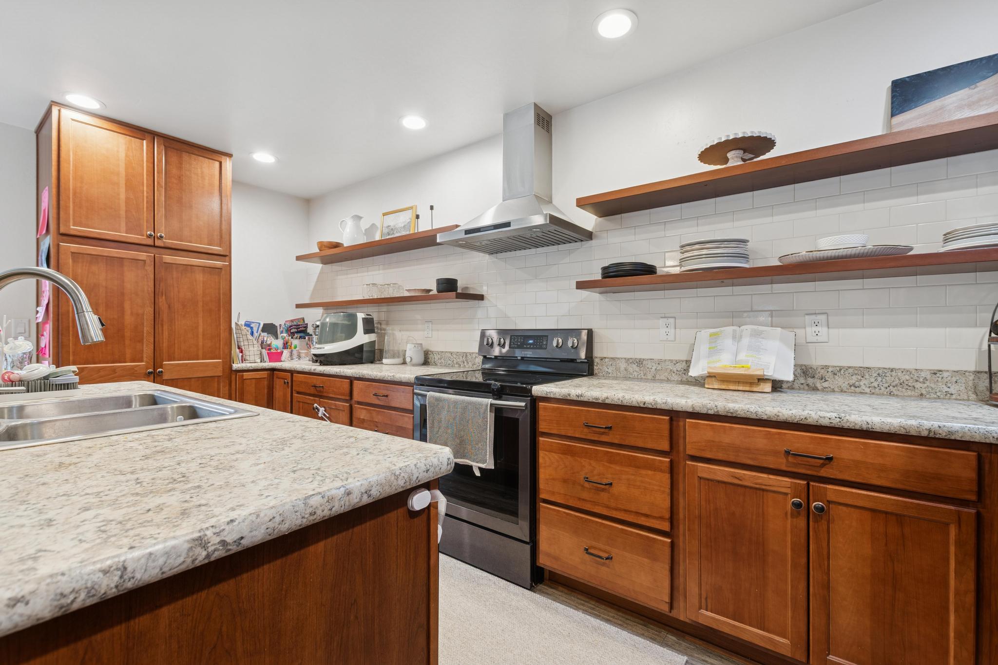 23 Cedar Pointe Loop A and B