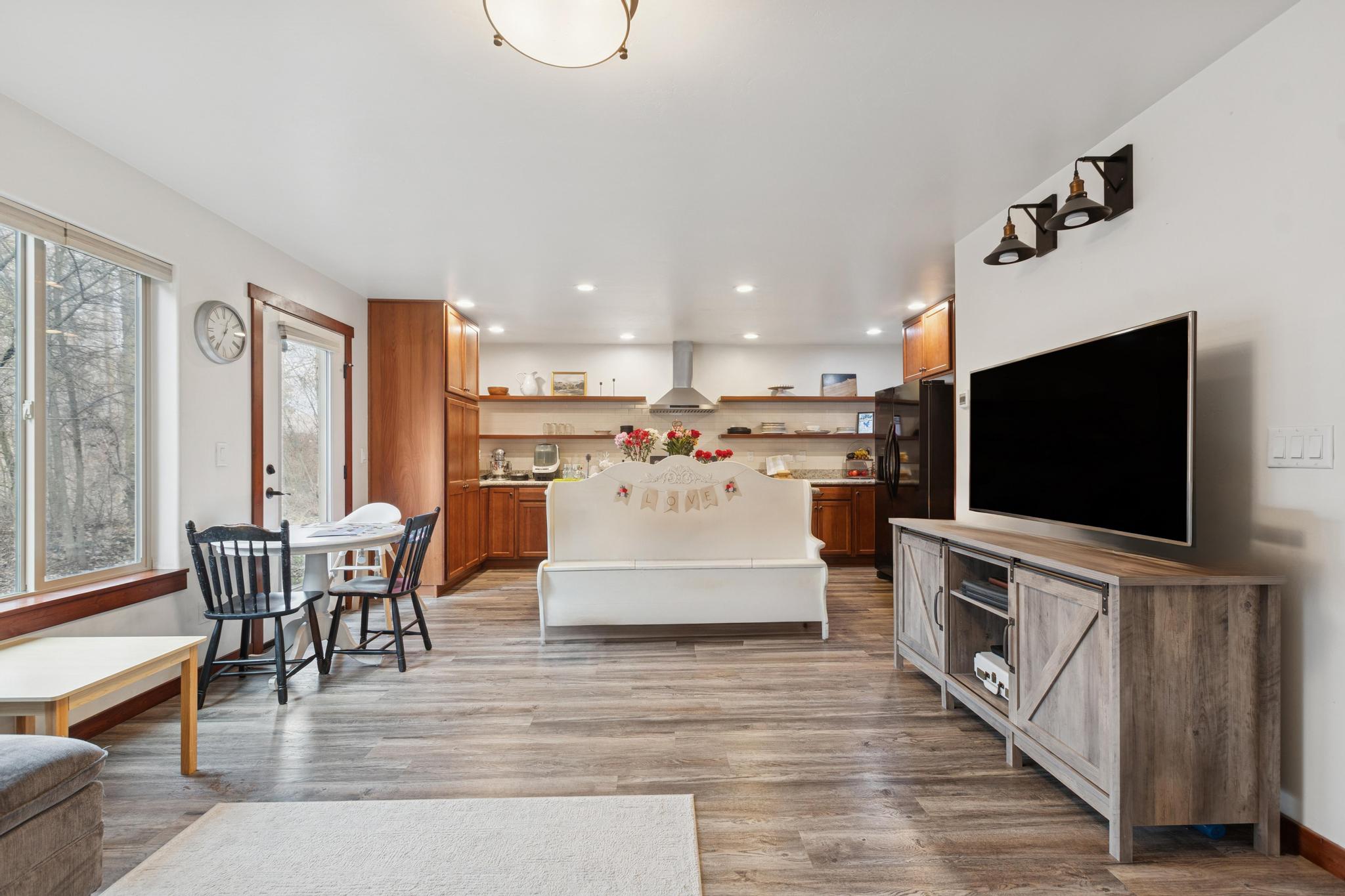 23 Cedar Pointe Loop A and B