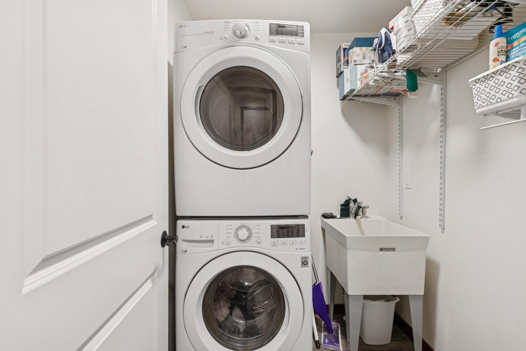 23 Cedar Pointe Loop A and B