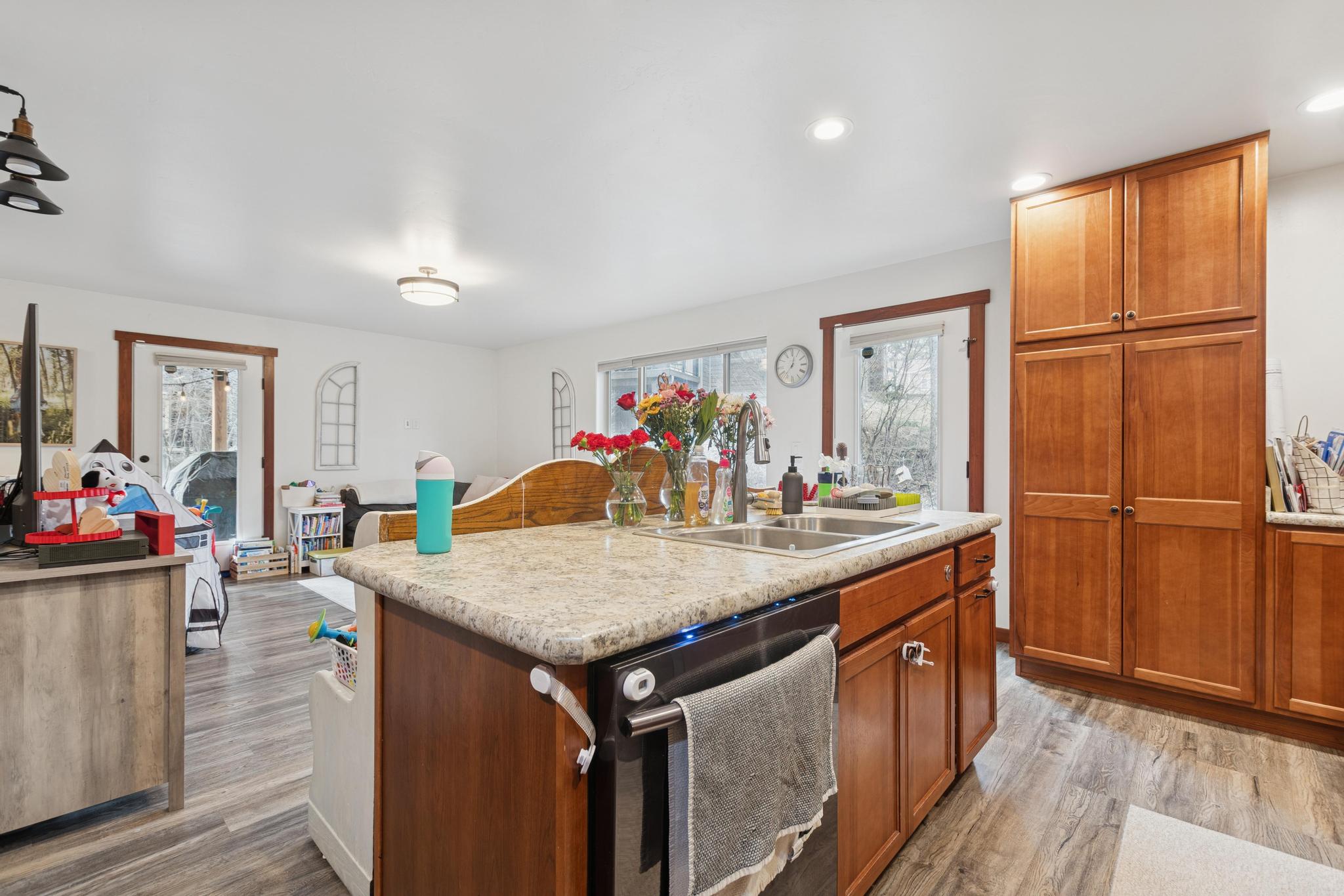 23 Cedar Pointe Loop A and B