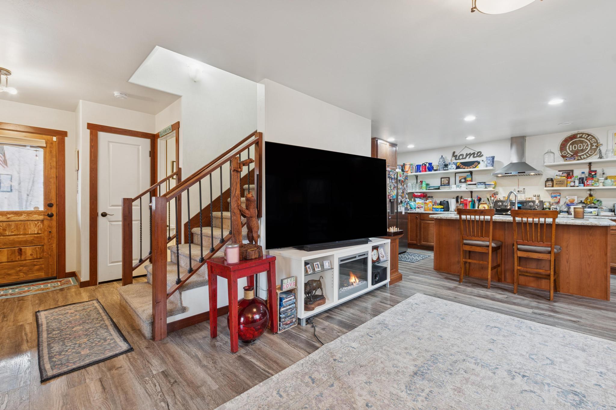 23 Cedar Pointe Loop A and B