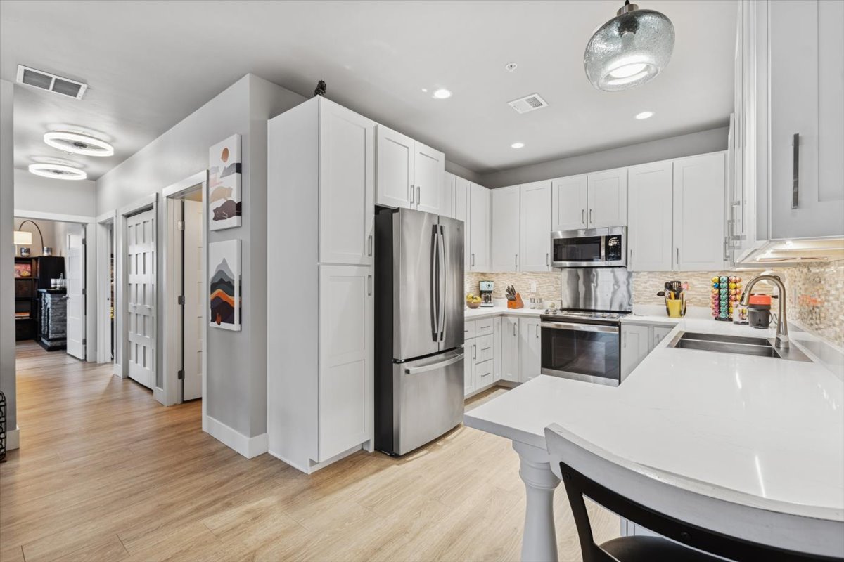 6201 Shiloh Avenue C