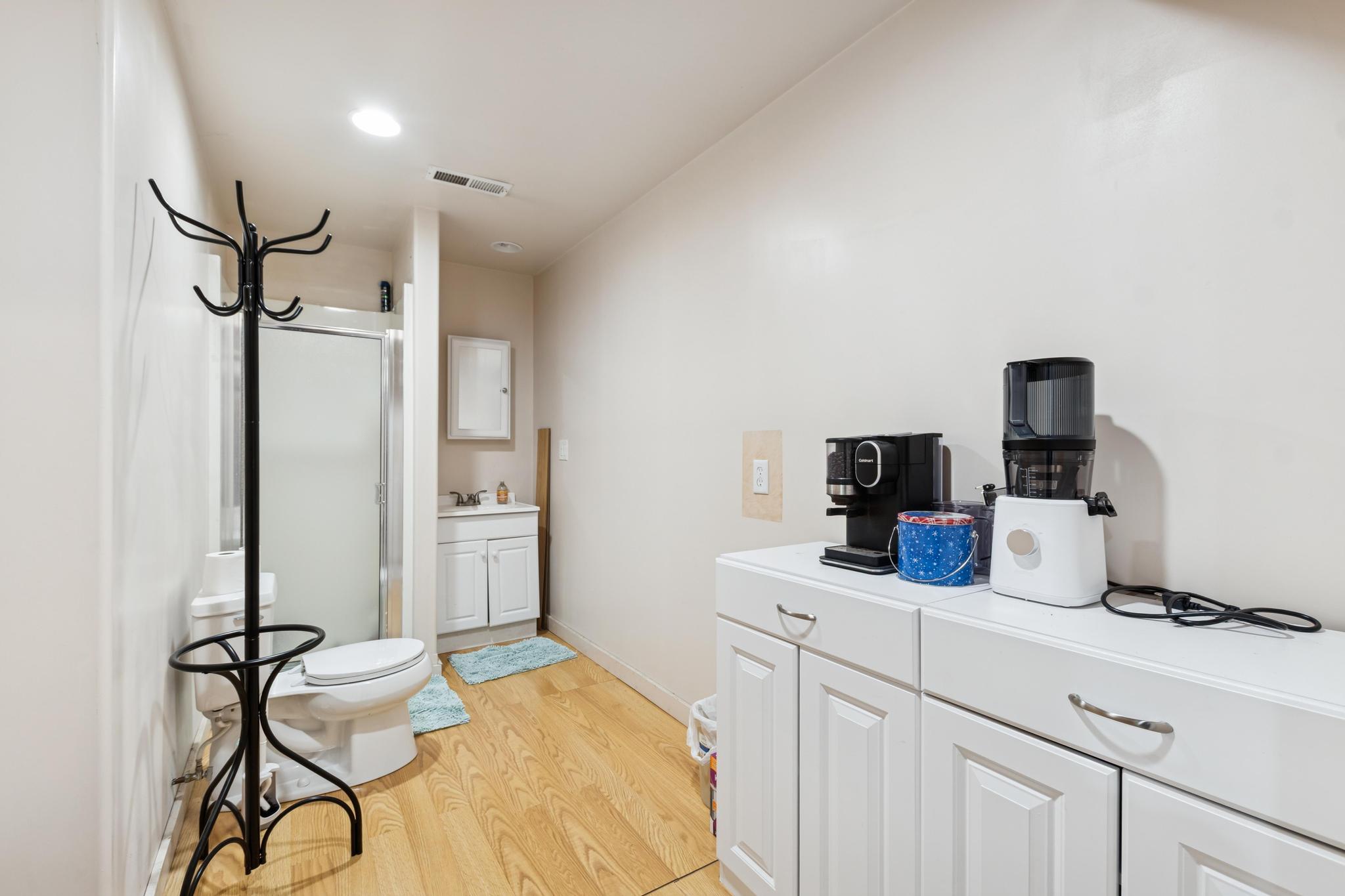 5583 Sinclair Creek Road