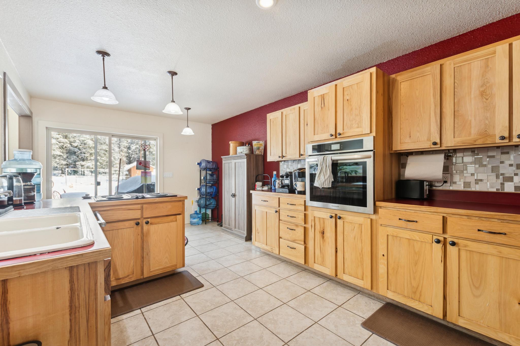 5583 Sinclair Creek Road