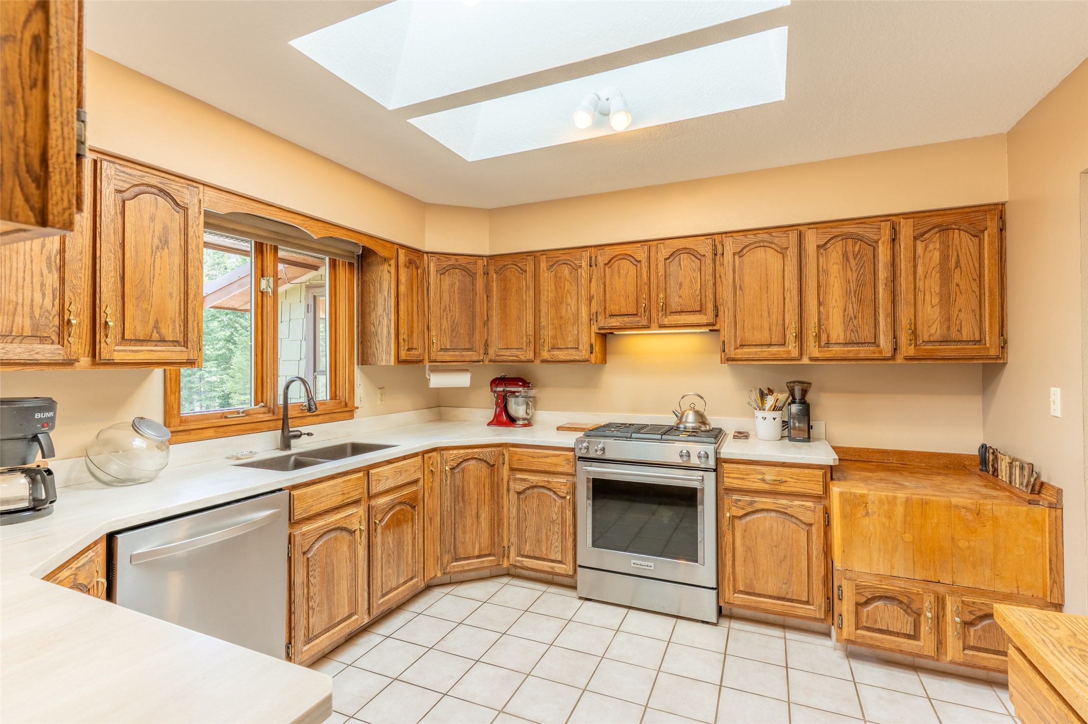 586 Hidden Valley Drive