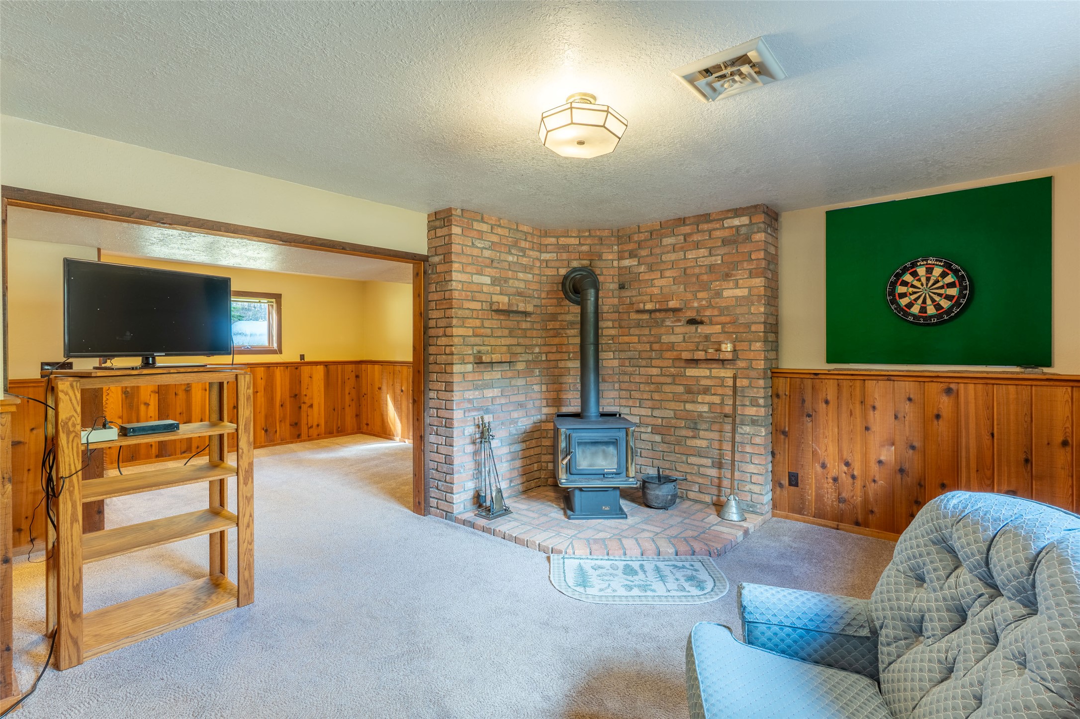 586 Hidden Valley Drive