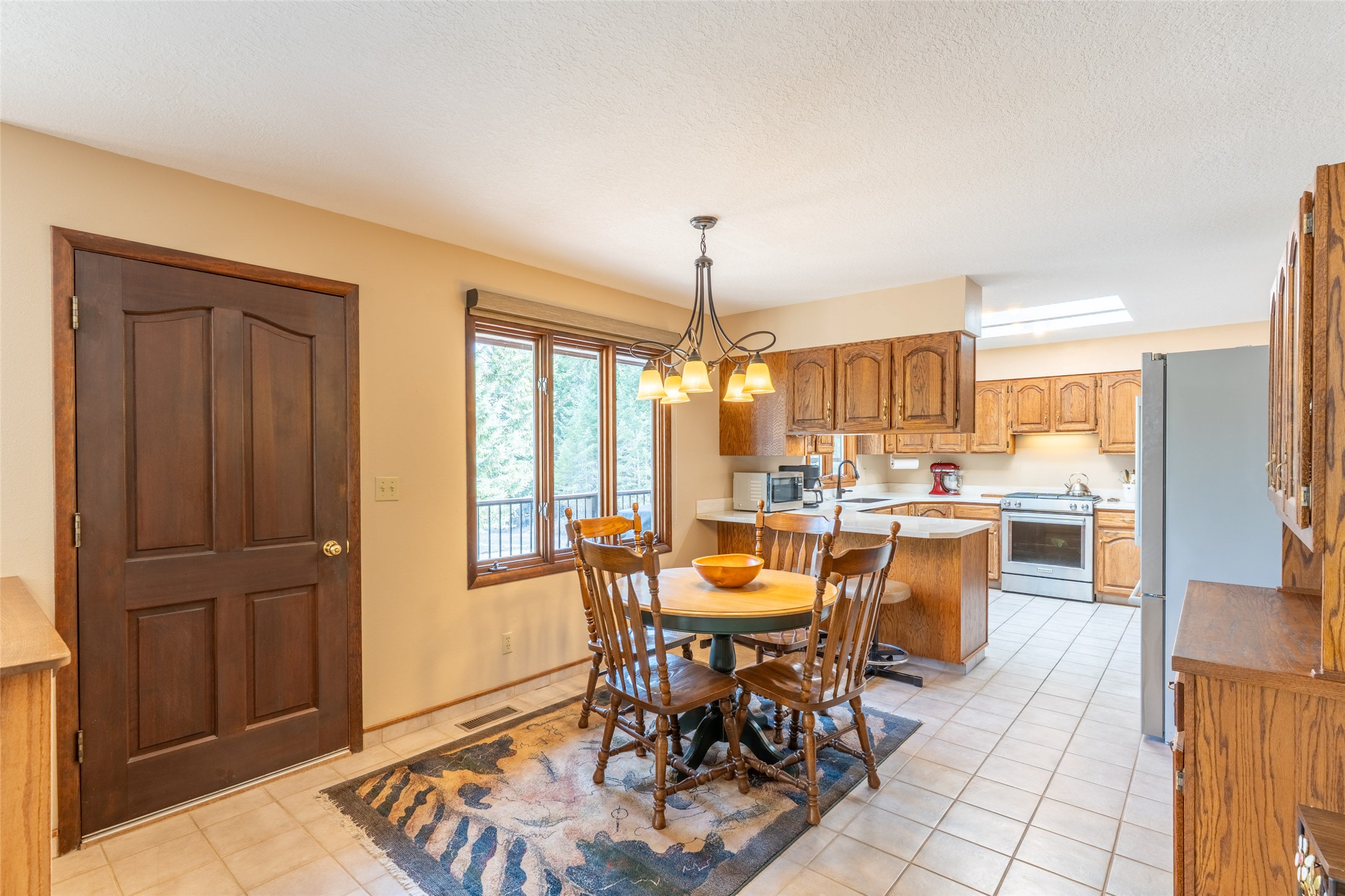 586 Hidden Valley Drive