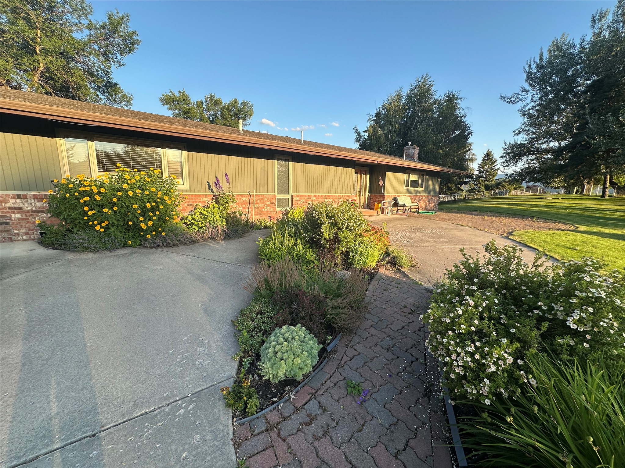 600 Leisure Drive